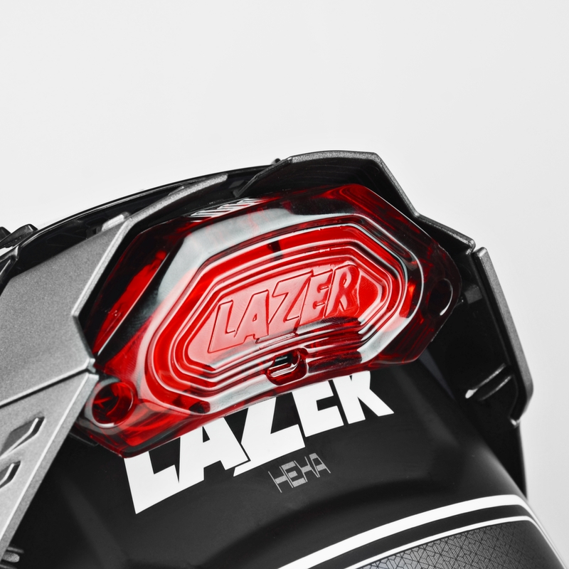 Zadnja luč za čelado Lazer Reddo