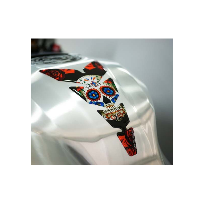 Pokrov rezervoarja za gorivo Natisni - MOON Slim Mexican Tatoo