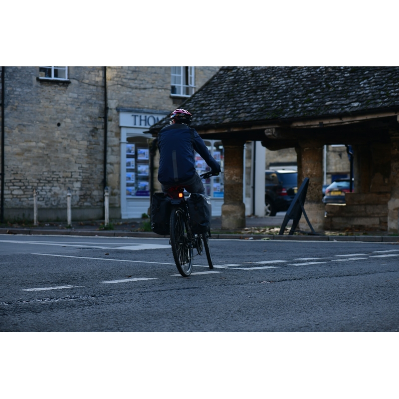 Oxford Ultratorch Cube sprednja + zadnja kolesarska luč