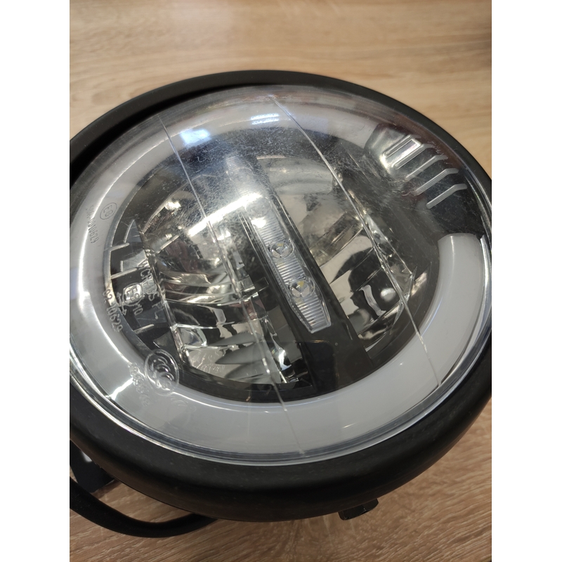 Maska z lučjo PUIG LED črna - II. kakovost