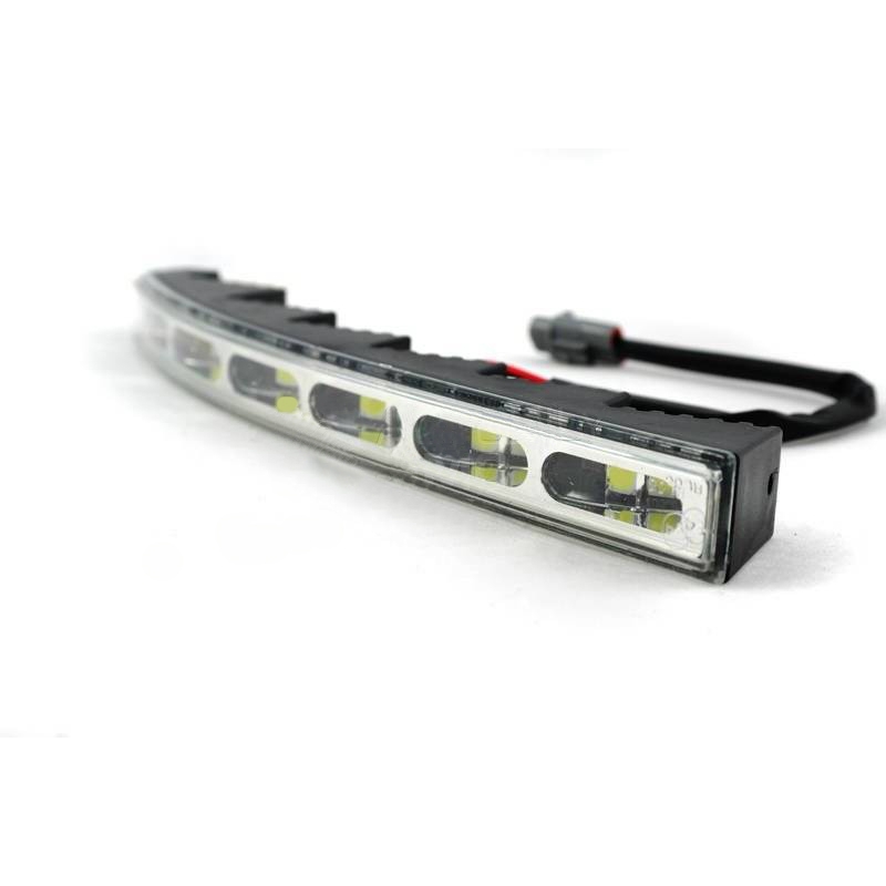 Dnevne luči Superlight RL 12 LED 560 LM VW Passat / Skoda SUPERB
