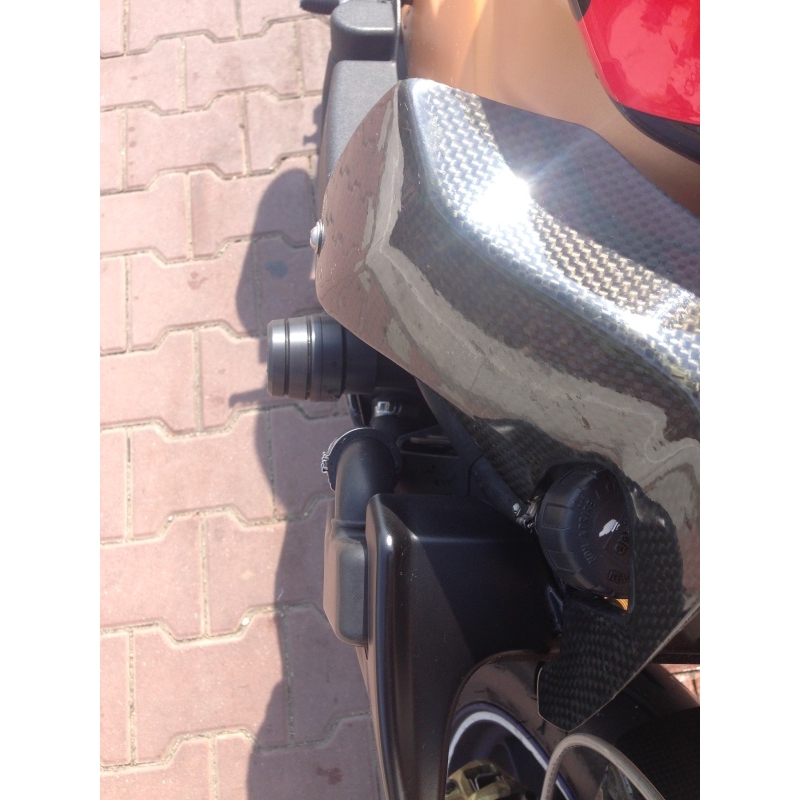Aprilia TUONO 1000 (06-08) Strela