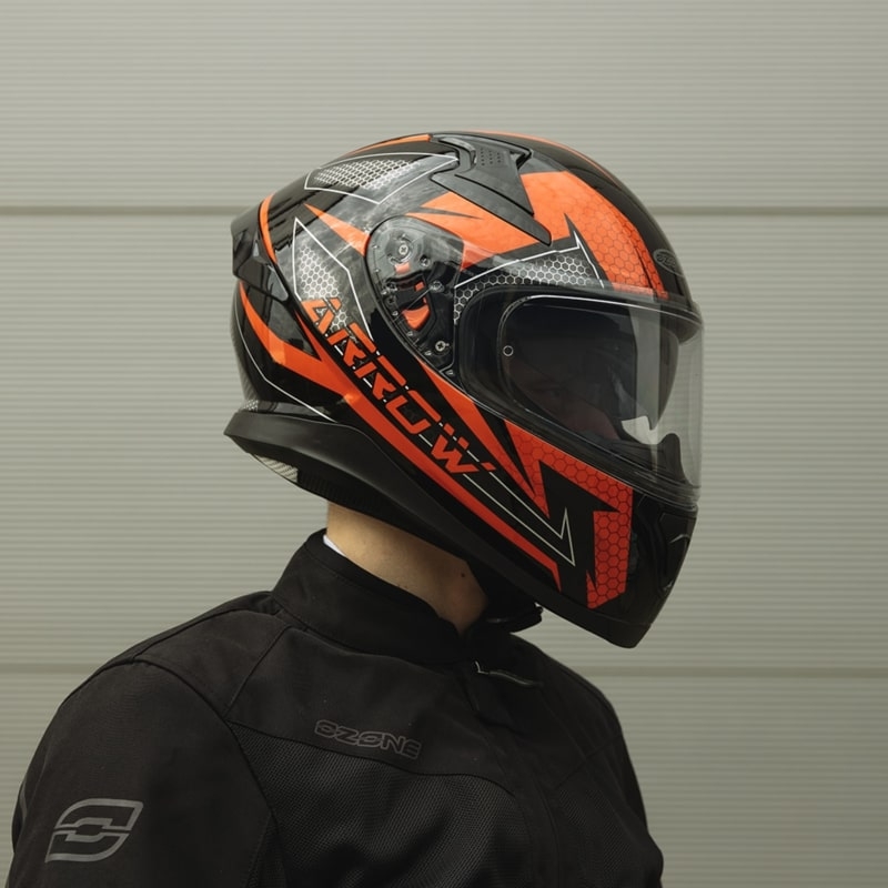 Ozone Arrow črno-sivo-fluo rdeča integralna motoristična čelada