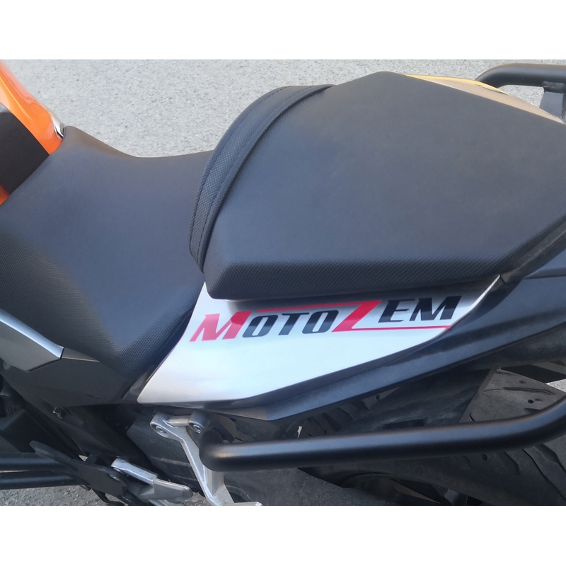 MotoZem logotip nalepka črna
