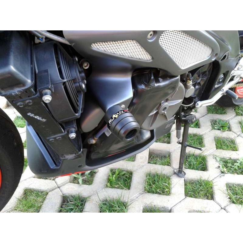 Aprilia TUONO 1000 (06-08) Strela