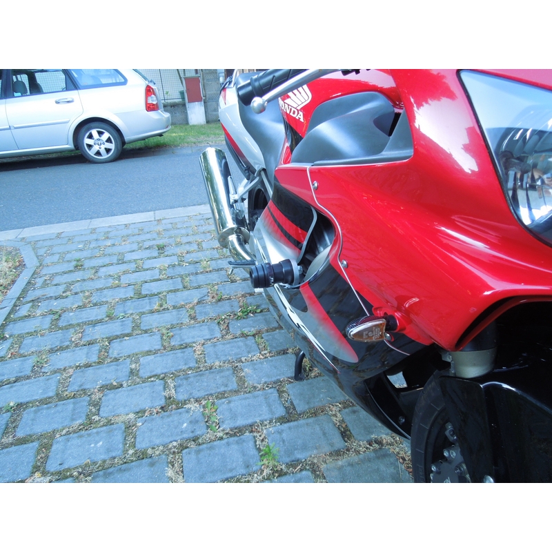 Honda CBR 600F (99-07) BREZ PRILAGODITVE KAPOTAŽE Gatling