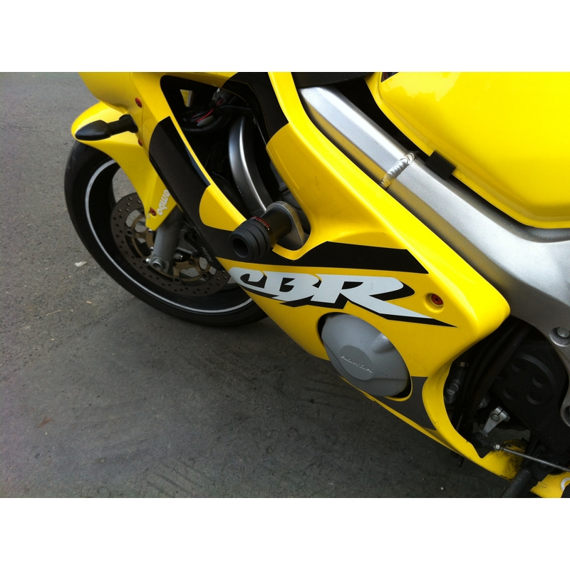 Honda CBR 600F (99-07) BREZ PRILAGODITVE KAPOTAŽE Gatling