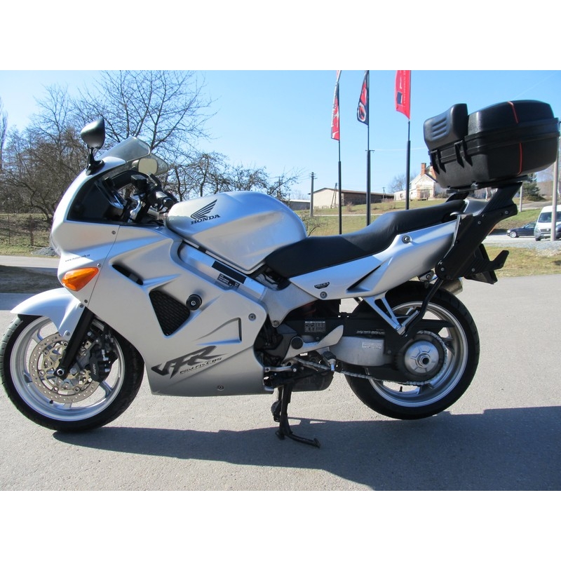Honda VFR 800 (98-02) Strela