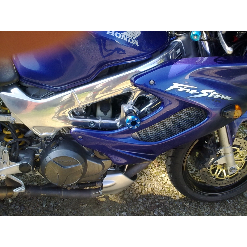 Honda VTR 1000F Arrow razprodaja