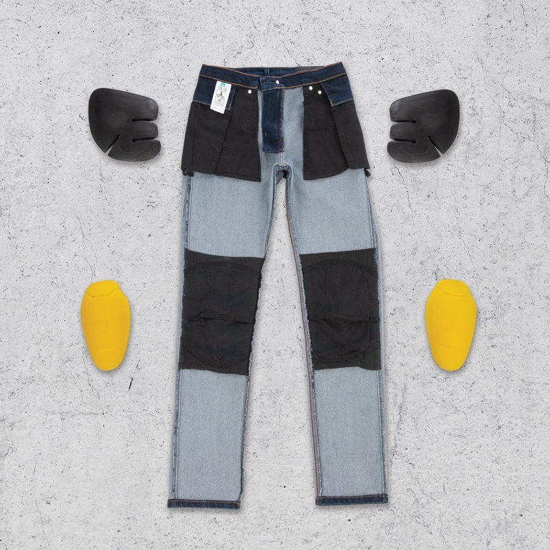 Oxford Original Approved Jeans AA Slim fit črne barve