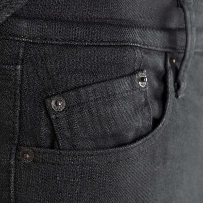 Oxford Original Approved Jeans AA Slim fit črne barve