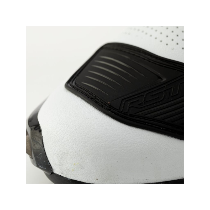 RST Tractech Evo III Sport CE črno-beli motoristični škornji naprodaj razprodaja