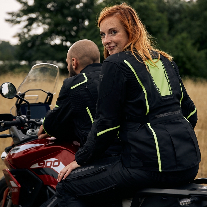 Ženska moto jakna Rebelhorn Hiker III black-fluo yellow razprodaja