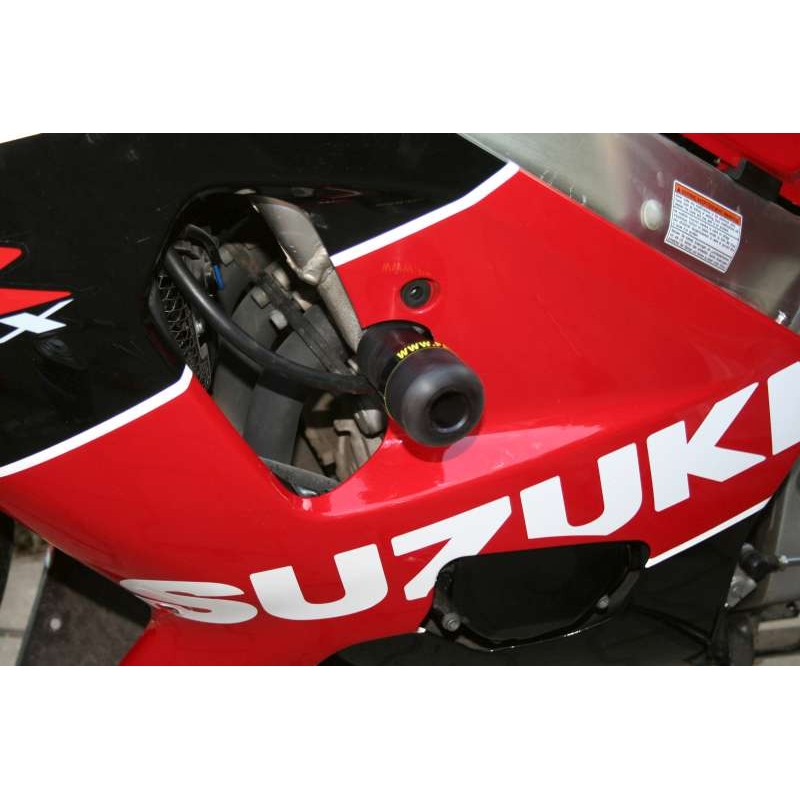 Suzuki GSX-R 750 (00-03) s prilagoditvijo Gatlingovega okrova