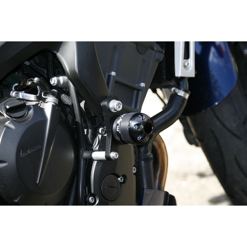 Yamaha FZ6 S2 (06-) (črni okvir) Gatling