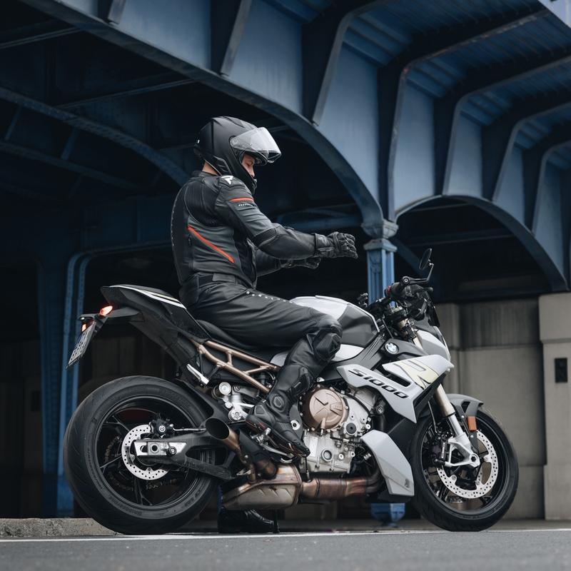 Rebelhorn Veloce Black-Fluo Red usnjena motoristična jakna