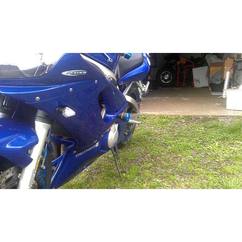 Yamaha YZF-R6 (99-02) Strela