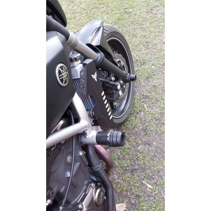 Yamaha MT-07/XSR 700 Classic komplet z eno točko