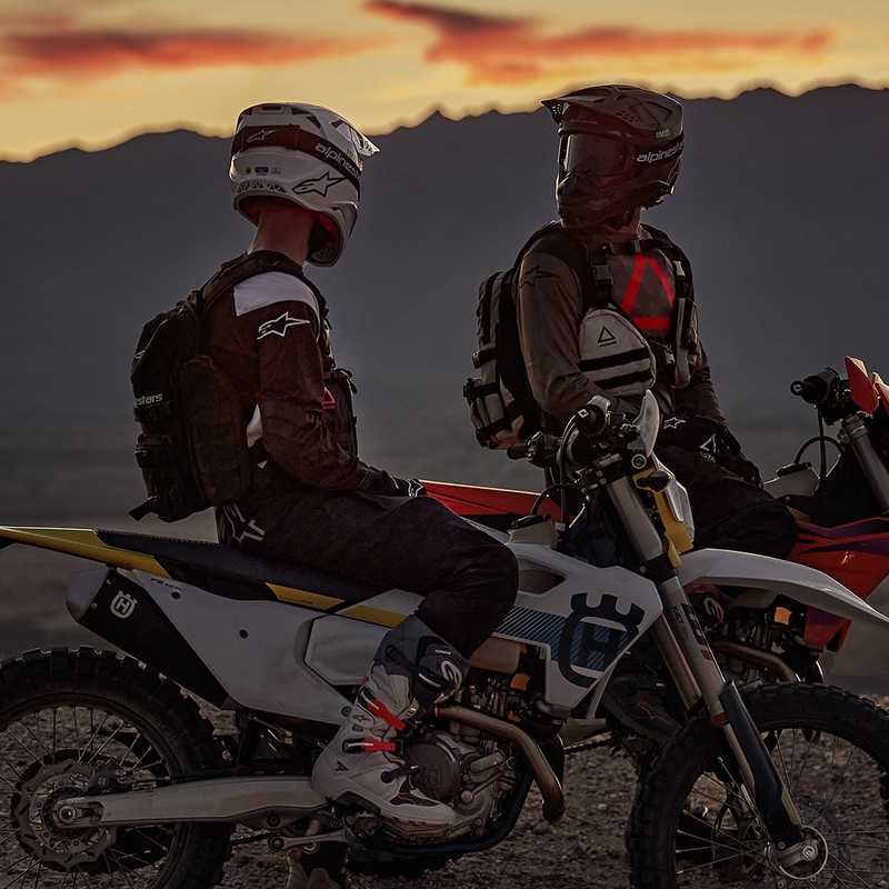 Taktični nahrbtnik Alpinestars Techdura črno-bel 9 l