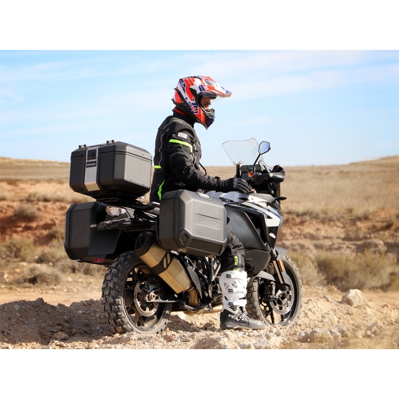 Kompletní sada černých hliníkových kufrů SHAD TERRA BLACK , 48L topcase   36L/47L boční kufry, včetně montážní sady a plotny SHAD HONDA CRF 1100 Africa Twin