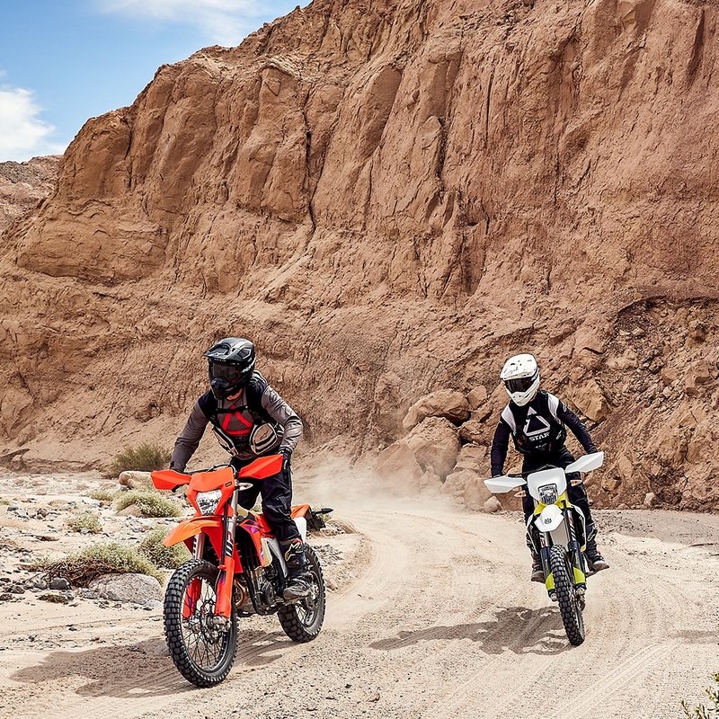 Črne motokros hlače Alpinestars Techdura