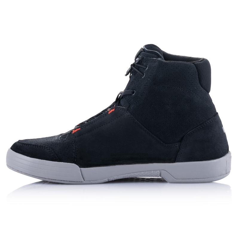 Motoristični škornji Alpinestars Chrome Black-Grey-Fluo Red