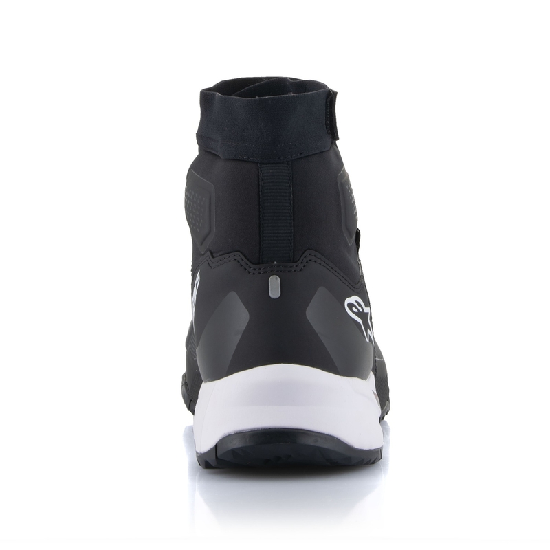 Črno-beli motoristični škornji Alpinestars CR-1