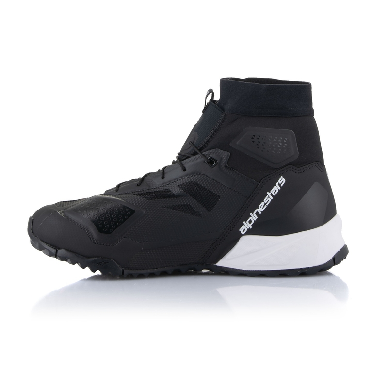 Črno-beli motoristični škornji Alpinestars CR-1