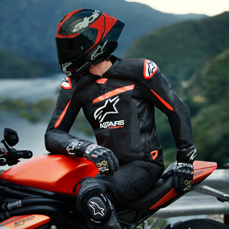 Usnjena motoristična jakna Alpinestars GP plus R 4 Airflow črno-fluo rdeče-bela