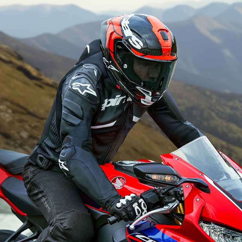 Alpinestars Atem 5 usnjena motoristična jakna črno-bela