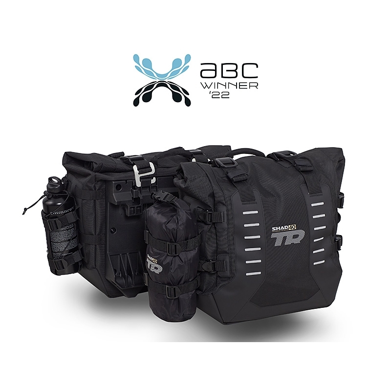 Complete set of SHAD TERRA TR40 adventure saddlebags and SHAD TERRA aluminium 48L topcase, including mounting kit SHAD Voge 500DS / 500DSX