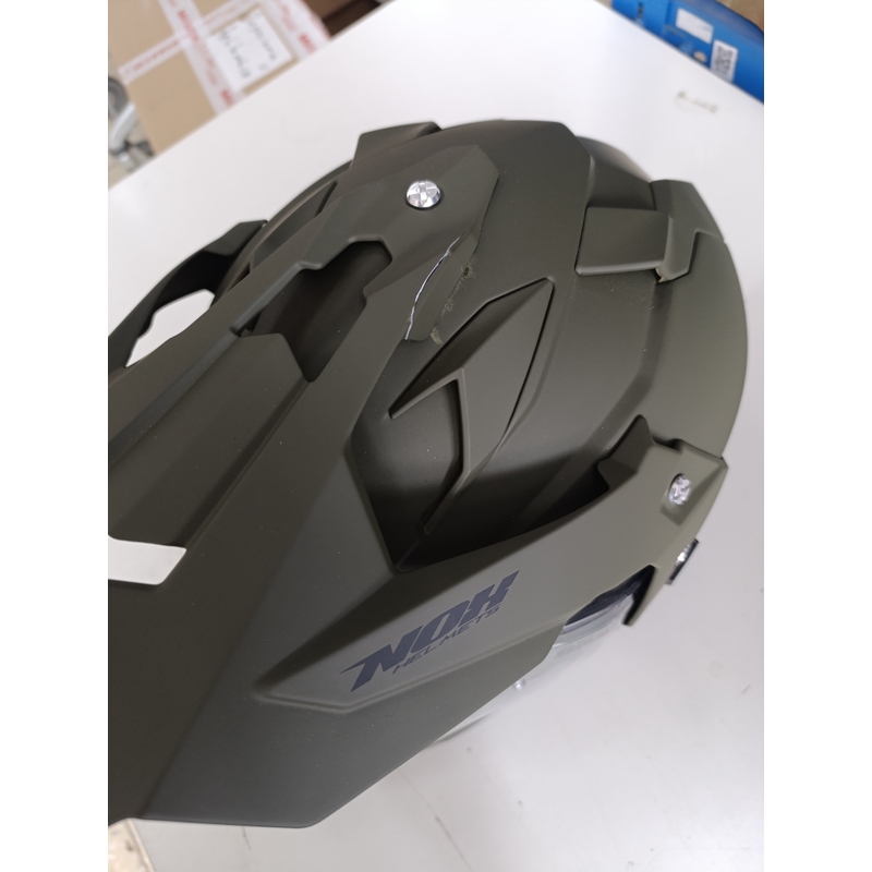 Enduro čelada NOX N312 zelena mat - II. kakovost prodaje razprodaja