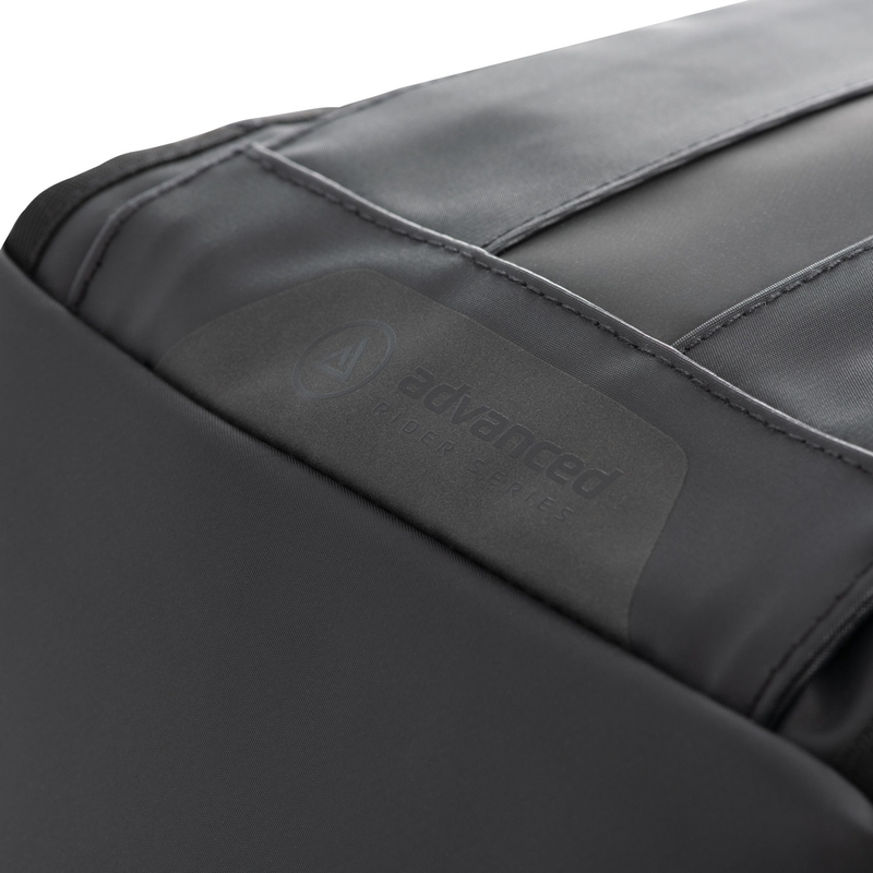 Motoristična torba Oxford Atlas B-20 Advanced Backpack 20 l črna