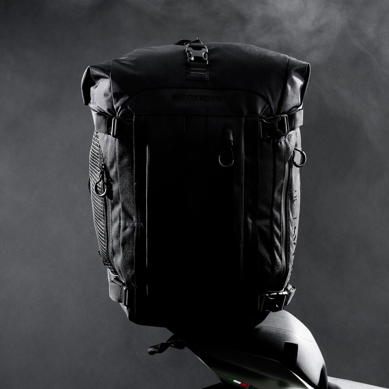 Motoristična torba Oxford Atlas B-30 Advanced Backpack 30 l črna