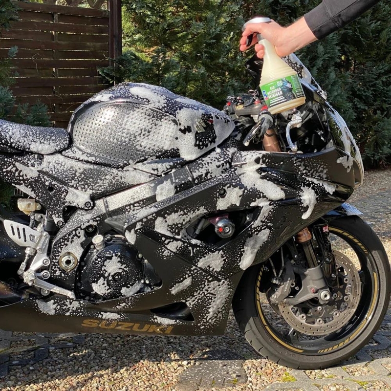 BIO čistilo za motocikle S100 Bio Moto Wash 750 ml