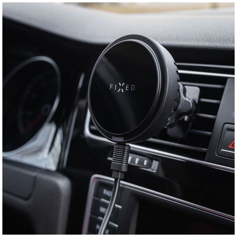 Nosilec z brezžičnim polnjenjem in aktivnim hlajenjem FIXED MagCool z nastavkom MagSafe črn 15W