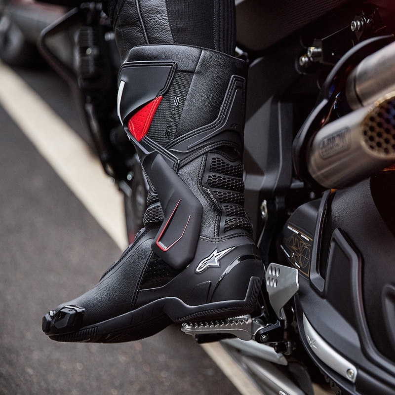 Motoristični škornji Alpinestars SMX-6 3 Drystar črno-rdeči