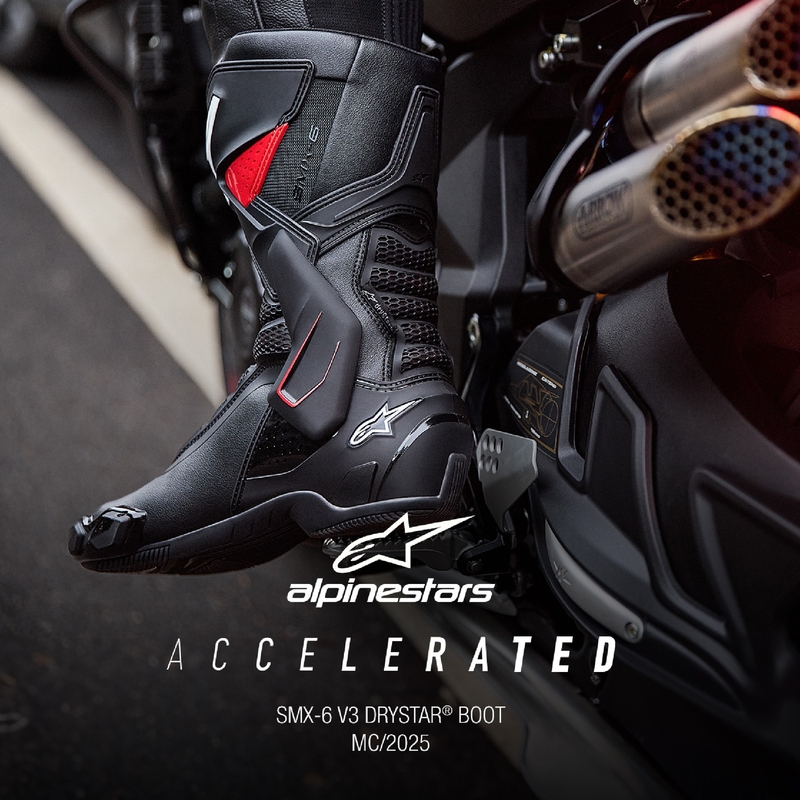 Motoristični škornji Alpinestars SMX-6 3 Drystar črno-rdeči