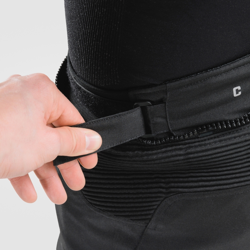 Rebelhorn Cubby V motoristične hlače črne kratke