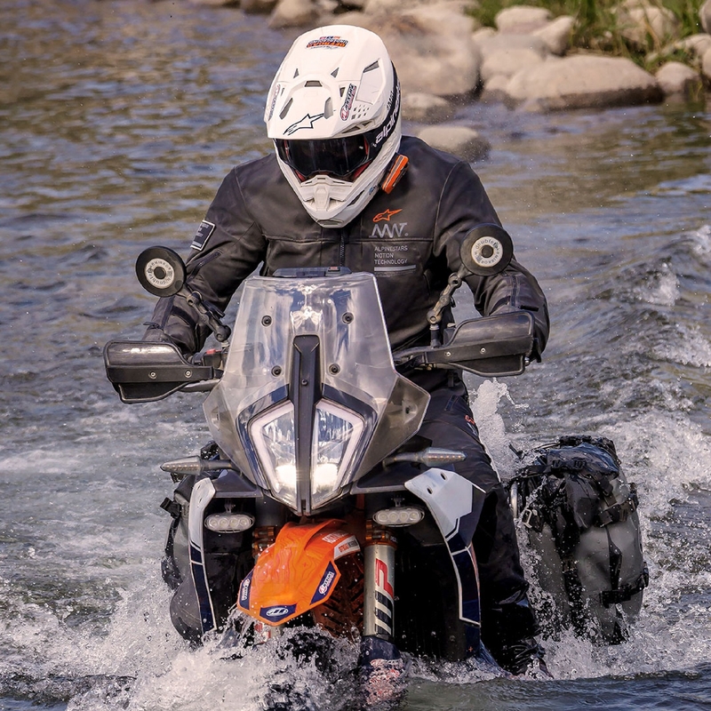 Črna motoristična jakna Alpinestars AMT-8 Stretch Drystar XF