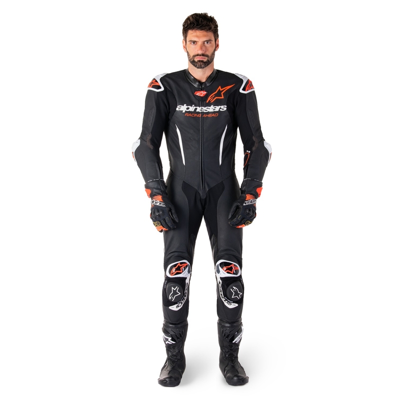 Alpinestars GP-R7 Tech-Air pripravljena/kompatibilna enodelna usnjena motoristična obleka črno-bela-fluo rdeča