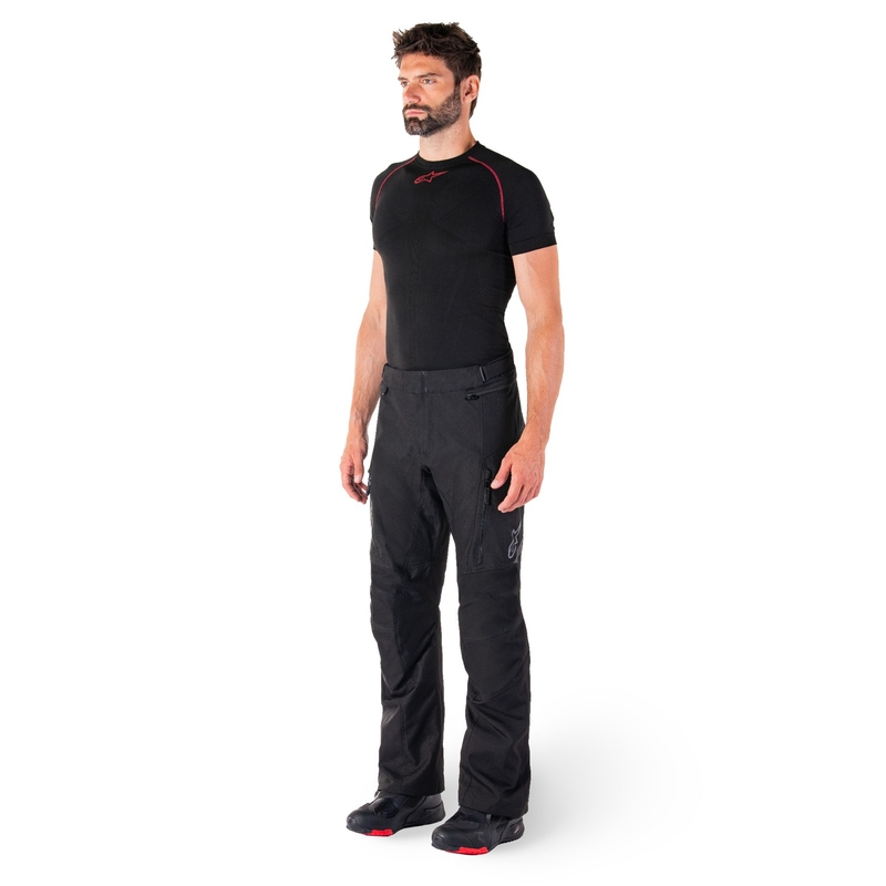 Črne nepremočljive motoristične hlače Alpinestars ST-1
