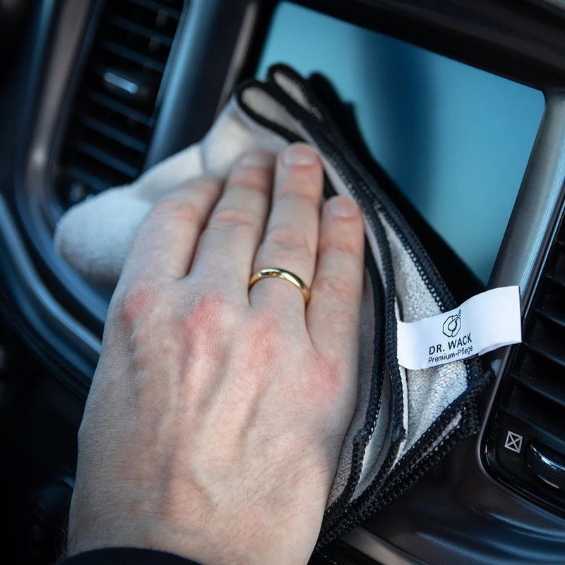 Univerzalno čistilo za steklo in notranjost Dr. Wack ALL in ONE Interior 500 ml