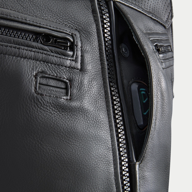 Alpinestars TECH-AIR®3 V2 LEATHER system airbag telovnik črn