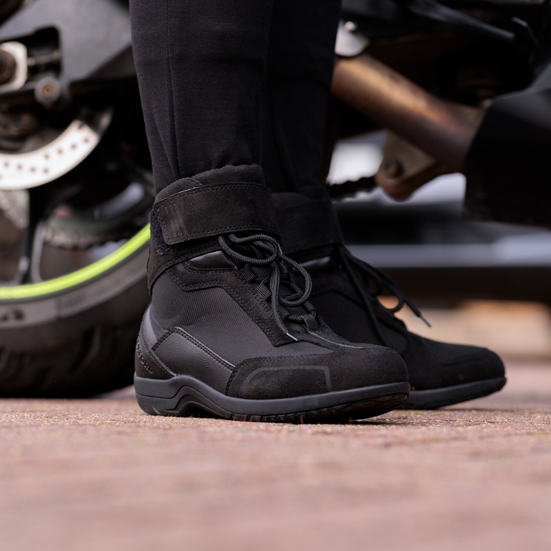 Ženski motoristični škornji Oxford Spartan Air črni