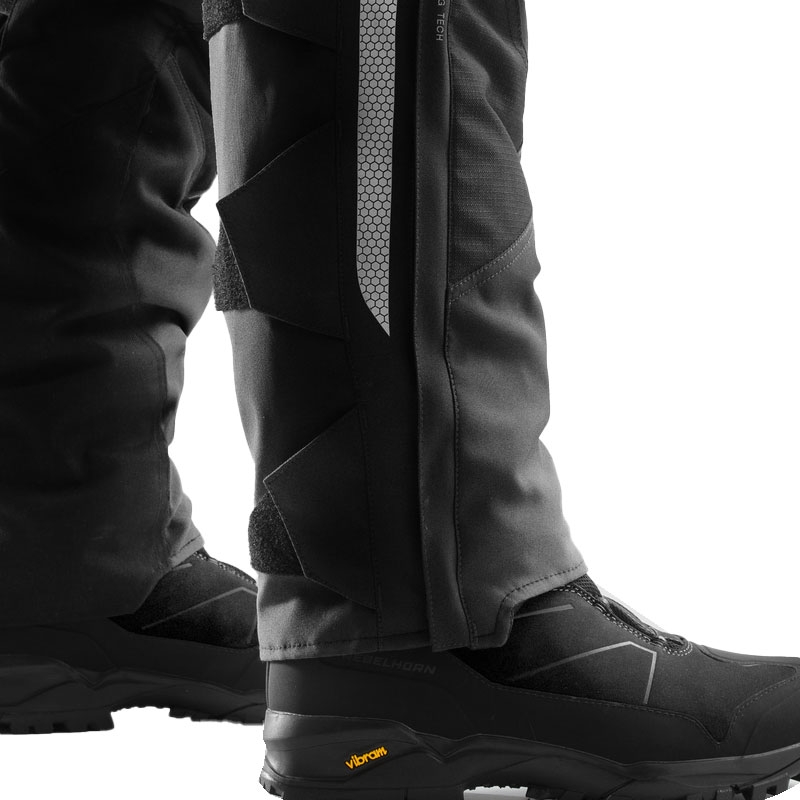 Črne motoristične hlače Rebelhorn Hardy 3.0