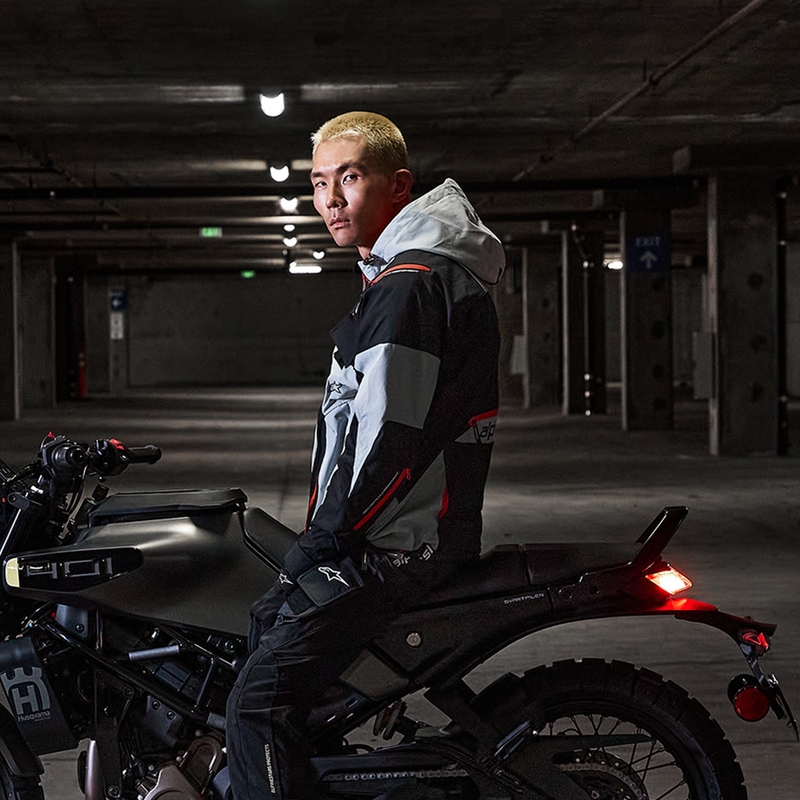 Motoristična jakna Alpinestars MOGRESS AIR črno-mandljevo-oranžna