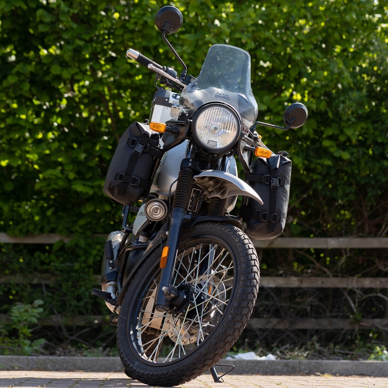 Oxford AQUA C7 Crash Bar Bag 7L črna