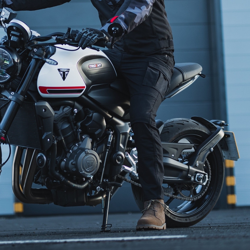 Oxford Original Approved CARGO AA motoristične hlače črne barve