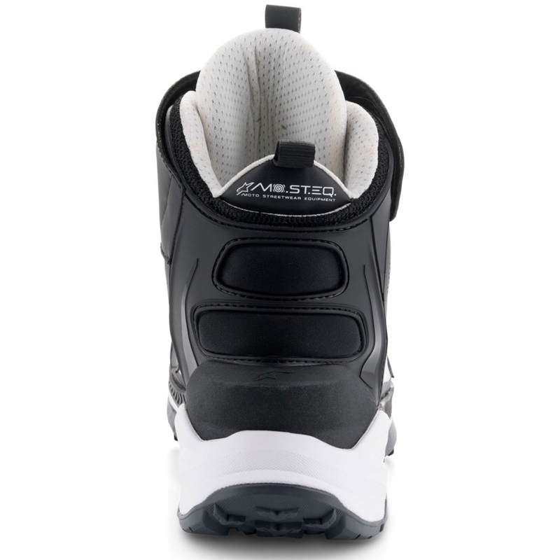 Moto škornji Alpinestars Speedstreet črno-beli